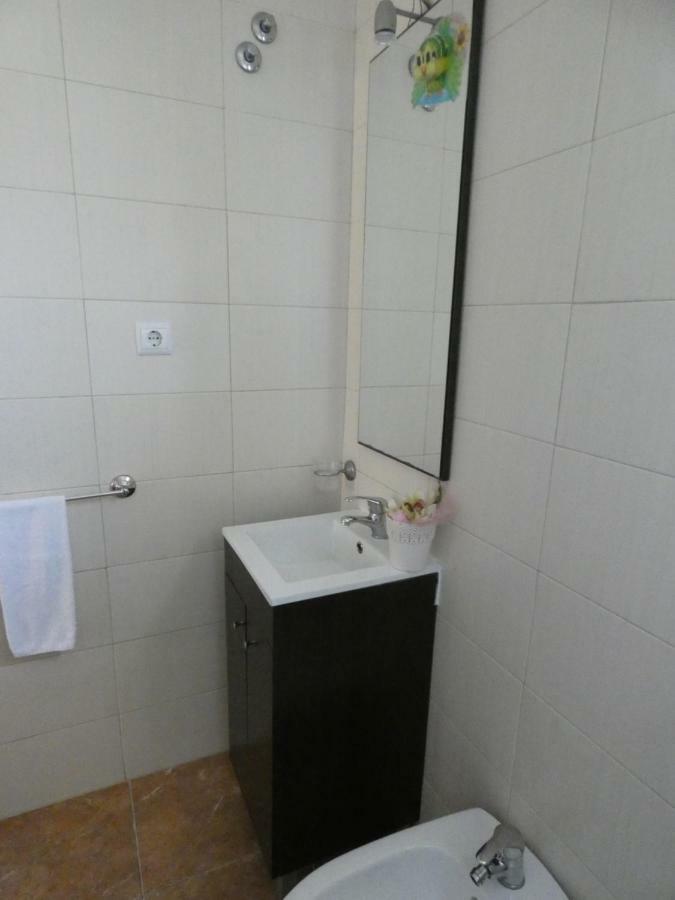 Quintinha Dos Queiroses Villa Vila Boa de Quires Room photo